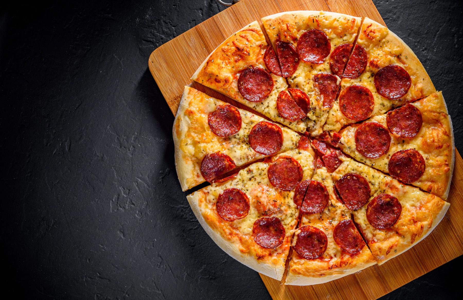 Pizza fresca, hecha al momento